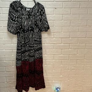 So Softly Patio Dress Geometric Batik Pattern Black/Red/White Muu Muu Size L